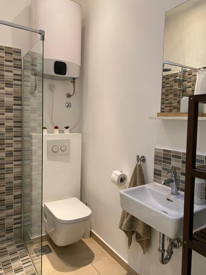 Sea View Flat In Central Pula Exterior photo